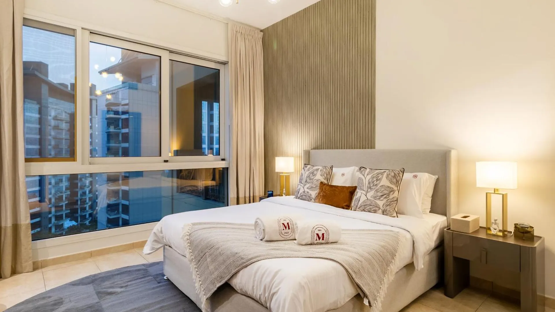 2Br With Maids Room In Palm Near Nakheel Mall With Sea Views Dubai 0*,